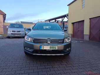 VW Passat B7 Alltrack 2.0 Tdi 125 kW DSG 4x4 combi - 10