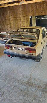 Škoda 125L nájezd 50tis.km. - 10