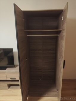 Obývaci stěna tmavá - 10