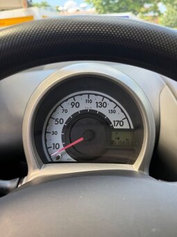 Peugeot 107 1.0 50kw - 10