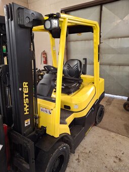 Vysokozdvižný vozík Hyster 2,5 tuny - 10