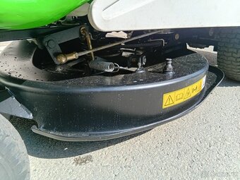 Prodám zahradní traktor Etesia Bahia MHHE Hydro - 10