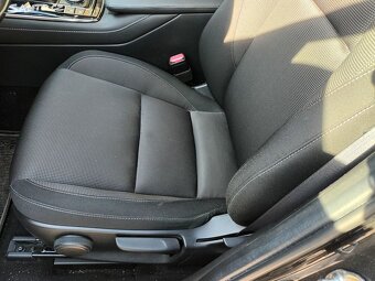 Mazda CX-30, 2.0i sky-G koup.Čr 1majitel - 10