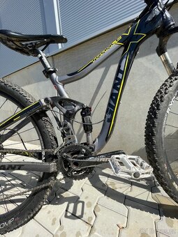 Giant trance 29 - 10