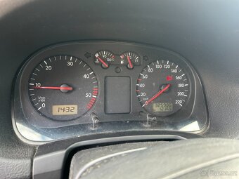 Prodám VW Golf 4 1.9 TDi - 10