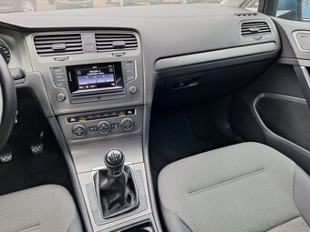 Volkswagen Golf VII 1.2TSi TOP STAV - 10