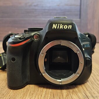 Nikon D5100 + Nikkor 50 mm f/1.8 G + Tamron 70–300 mm VC USD - 10