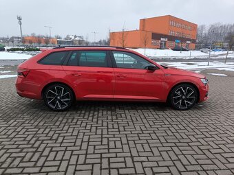Škoda Superb Sportline full výbava 2022 - 10