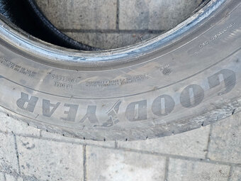 215/60R16 99V XL EfficientGrip Performance 2 GOODYEAR - 10