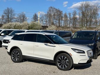 Lincoln CORSAIR AWD 2022 2,0 Benzín 253k 1.Majitel - 10