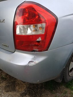 Kia cerato - 10