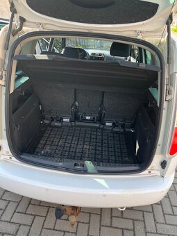 Škoda Roomster - 10