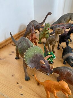 Sbírka Dinosaurů - 10