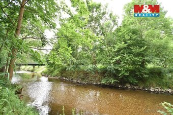 Prodej pozemku k bydlení v Višňové - 10