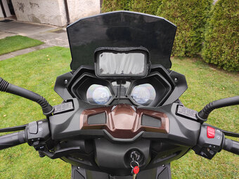 Kentoya Maximus 125 EFI - 10