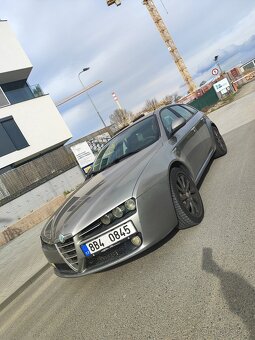 Alfa Romeo 159 JTD - 10