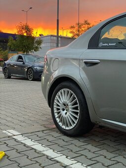 Alfa Romeo 159 - 10
