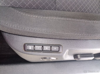 Škoda Superb 1.8 TSi 118kW/DSG/CZ/Výhřev - 10