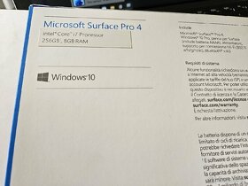 Microsoft surface PRO 4 i7 8GB RAM 256GB SSD - 10