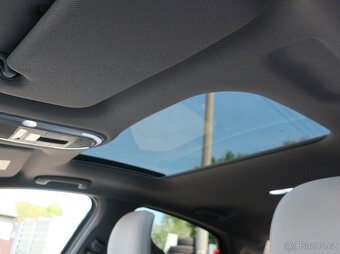 Hyundai IONIQ 6 77kWh 4x4 PREMIUM PANORAMA DPH ZÁRUKA - 10