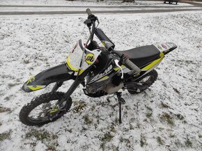 Stomp Z3-140 - 10