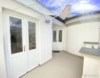Pronájem bytu 4+1, 165 m2 - Praha 5 - Smíchov, ev.č. Y1182 - 10