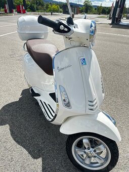 PRODÁM VESPA PRIMAVERA 125 ABS - 10