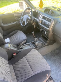 Mitsubishi L200 - 10