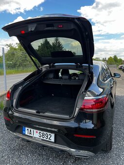 GLC, 400 D,4MATIC,243KW,Kůže,Head-up display,Kamera - 10