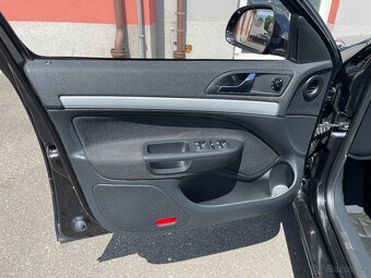 Škoda Octavia 2 kombi 2.0 TDI 103 kW Family - 10