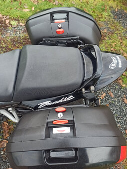 Suzuki GSF 650 Bandit R.V.2009 - 10