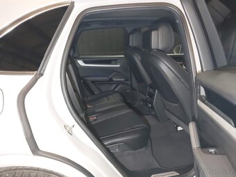 Porsche Cayenne – Rok 2024, pouze 25k km - 10