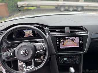 VW Tiguan 2tdi DSG 4x4 R Line m.r2021 kamera Matrix led Hud - 10