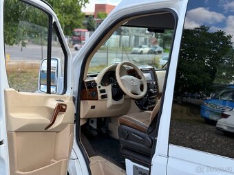 Mercedes-Benz Sprinter 519 Bluetec, 20-míst - 10
