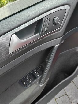 Volkswagen Golf VII 1,6 TDi LOUNGE 81kW - 10