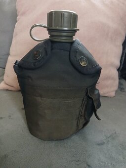 Vojenská polní láhev - 10
