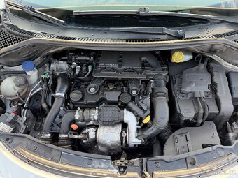 Peugeot 207, 1.6 68kw, rok 2011 - 10