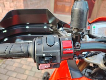 Triumph Tiger 1050 - 10