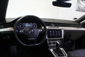 VW Passat B8 2.0TDI DSG Info display Nezávislé topení 2019 - 10