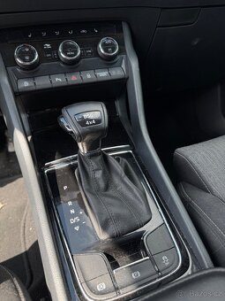 ŠKODA KAROQ 2.0 TDI 4x4 DSG - 10