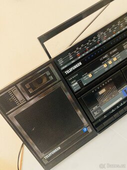 Radiomagnetofon Telefunken Compact HP 204, rok 1987 - 10