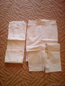 Pracovní oděvy, vel. 52, L, 40 a 44, nové - 10