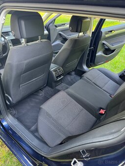 VW Passat B8 2.0 TDi 110 kW 07/2016 2x klíč 2x kola serviska - 10