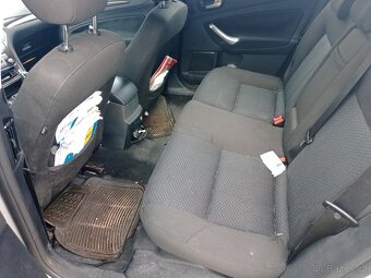 Ford Mondeo 2,0L 103kw BA7 - 10