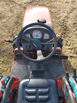HITACHI CTX200 KUBOTA, 4x4, 20KONÍ, PĚKNÝ STAV - 10