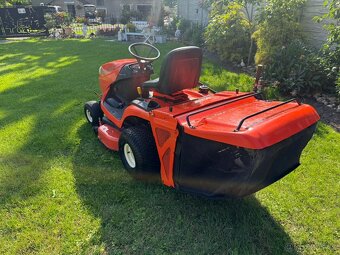 Na prodej profesionální traktor Kubota Gr1600 - 10