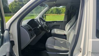 Prodám VW transportér T5 1.9.tdi až 9 míst. - 10