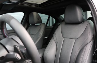 BMW 330i M // Virtual Cockpit // R20 - 10
