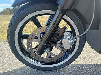 Peugeot Geopolis 400 RS - 10