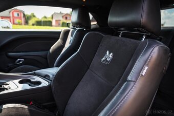 Dodge Challanger 2020, V8 - 6,4l, nájezd 29 tis - 10